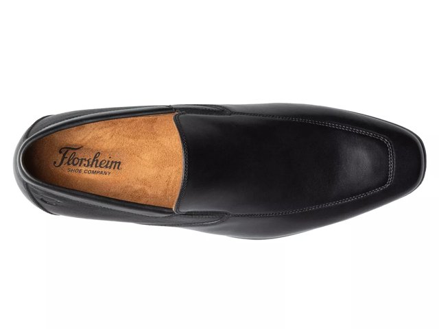 You Only Have 24 Hours To Save 25% On These Comfy Clarks Loafers