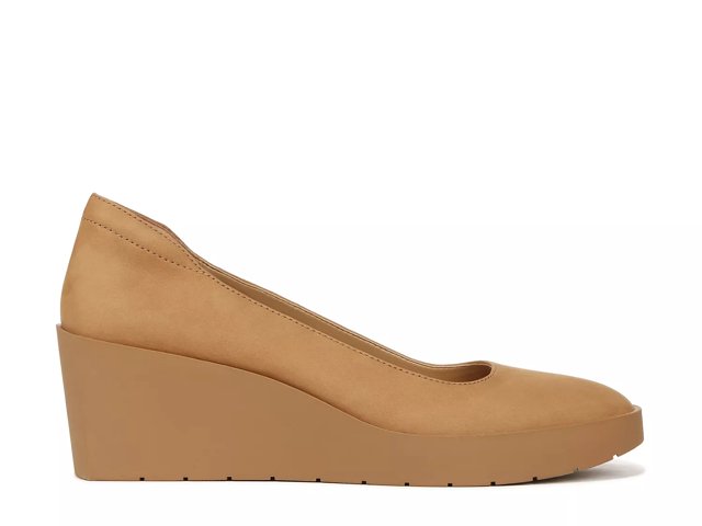 Vionic wedge discount pump