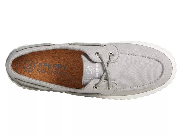 Sperry top discount sider lounge wharf