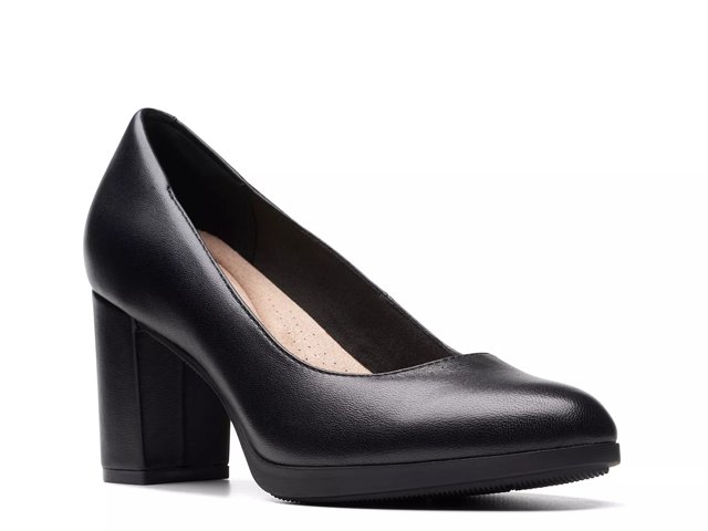 Clarks Bayla Skip Pump