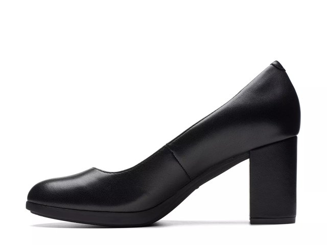 Clarks Bayla Skip Pump