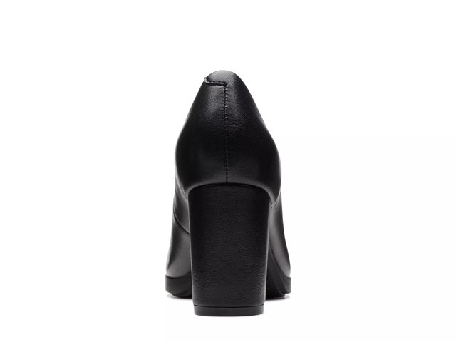 Clarks Bayla Skip Pump - Free Shipping | DSW
