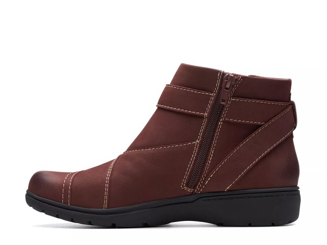 Dalia clarks shop