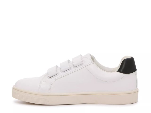 Dsw deals velcro shoes