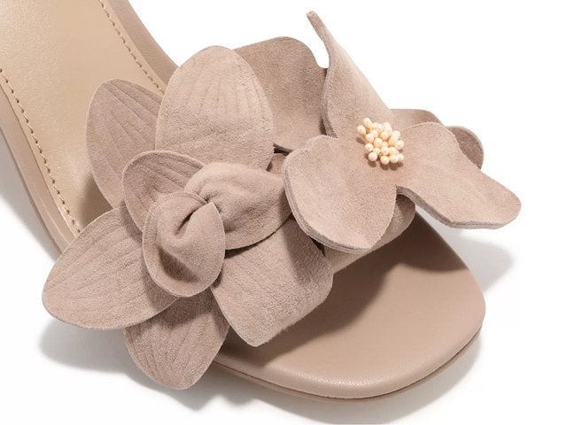 Steve madden on sale flower sandals
