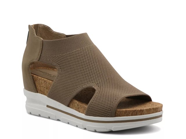 Adrienne vittadini flip flops hotsell