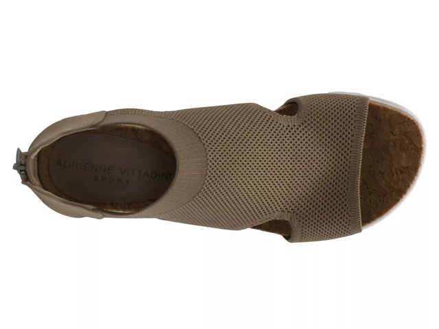 Charla wedge hot sale sandal