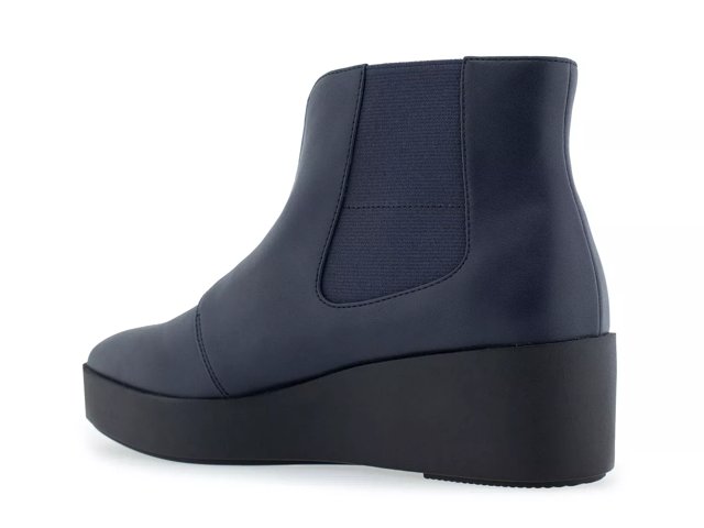 Aerosoles barnstormer wedge bootie 2025