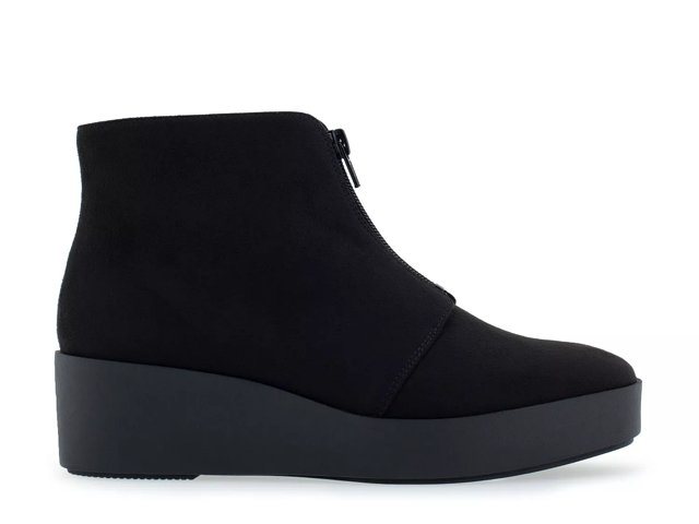 Dsw black on sale wedge booties