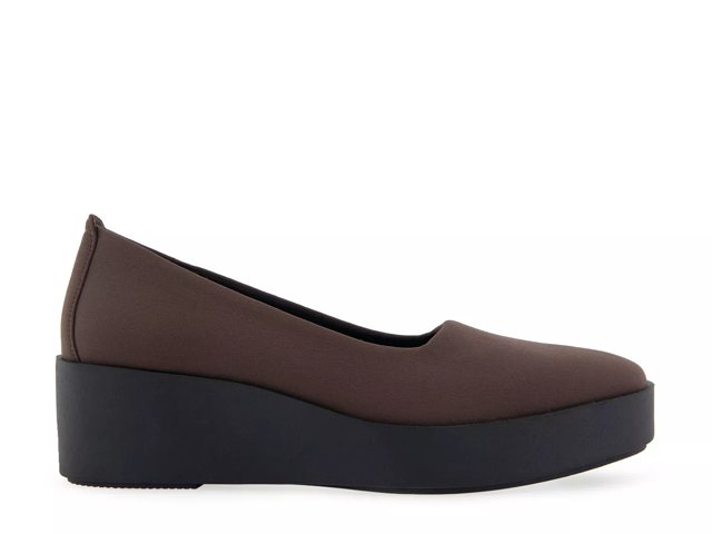 Aerosoles slip on shoes online