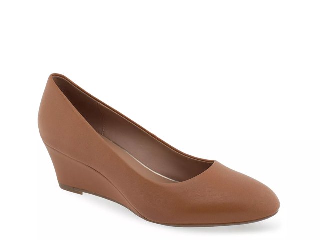 Aerosoles wedges dsw clearance