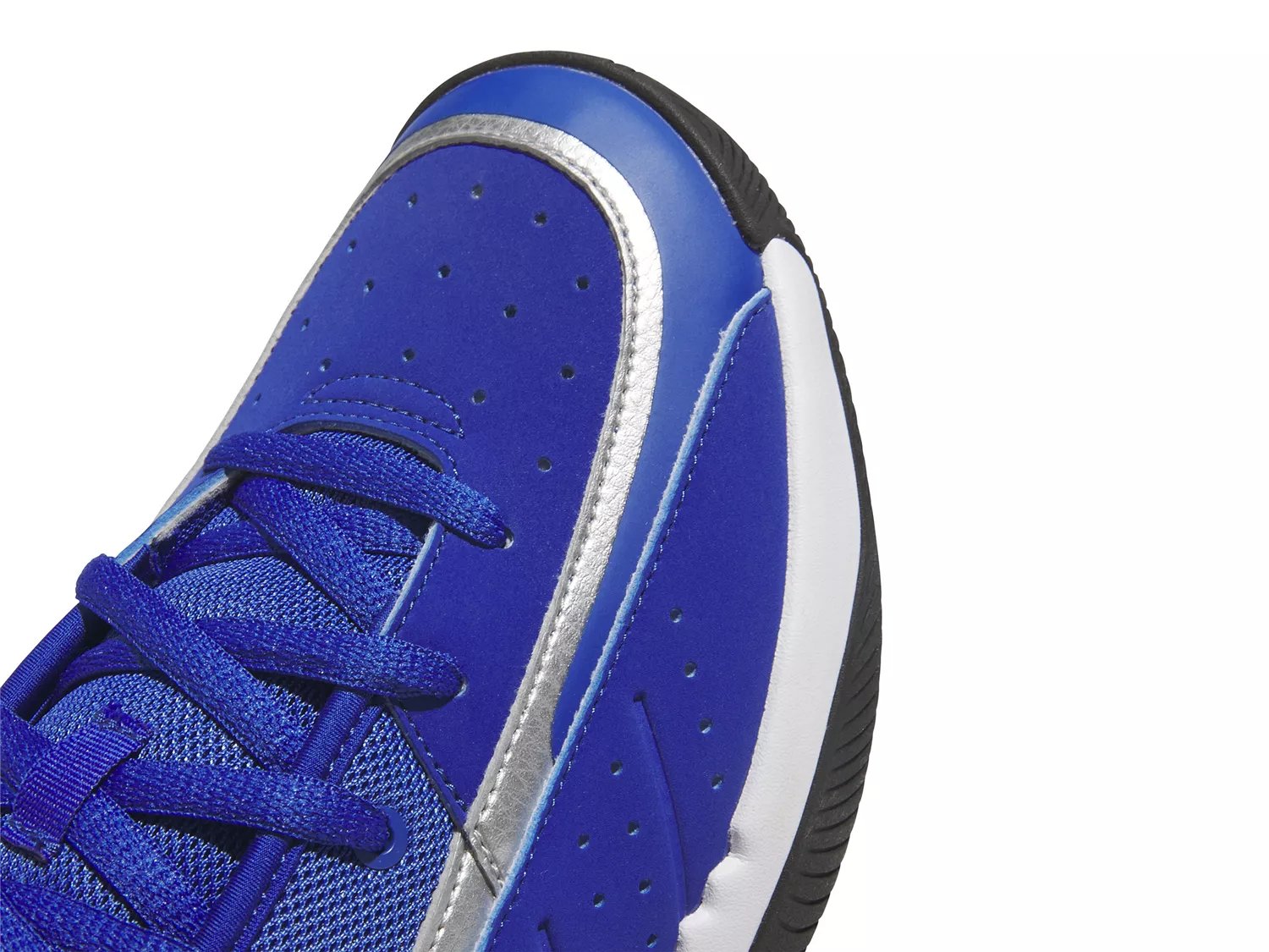 Front Court Basketball Shoe
