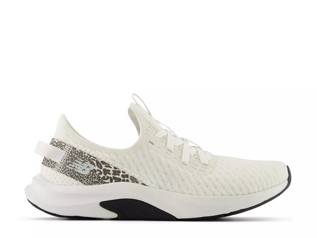 New Balance DynaSoft Nergize Sport V2 Sneaker - Women's