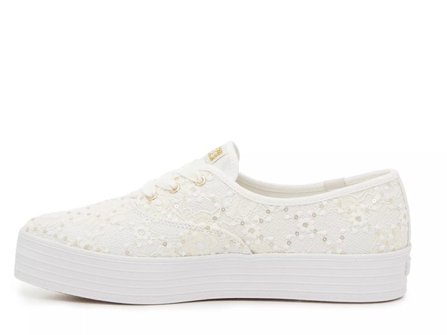 Pointed platform sneakers on sale