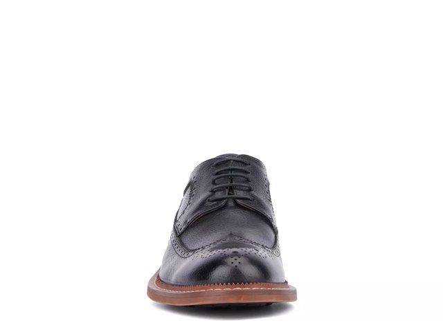 Warner wingtip outlet