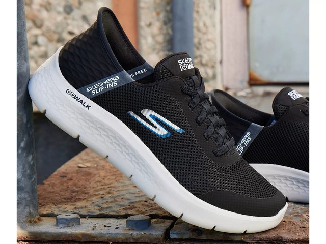 Sepatu skechers go walk outlet