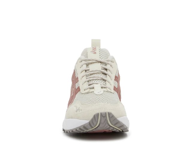 値下げ！アシックス] スニーカー GEL-1090v2 レディース Amazon.com | ASICS Women's GEL-1090v2 Sportstyle Shoes, 5.5