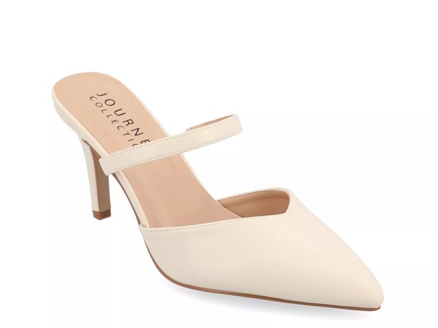 Journee Collection Yvon Pump