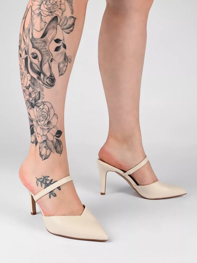 Journee Collection Yvon Pump