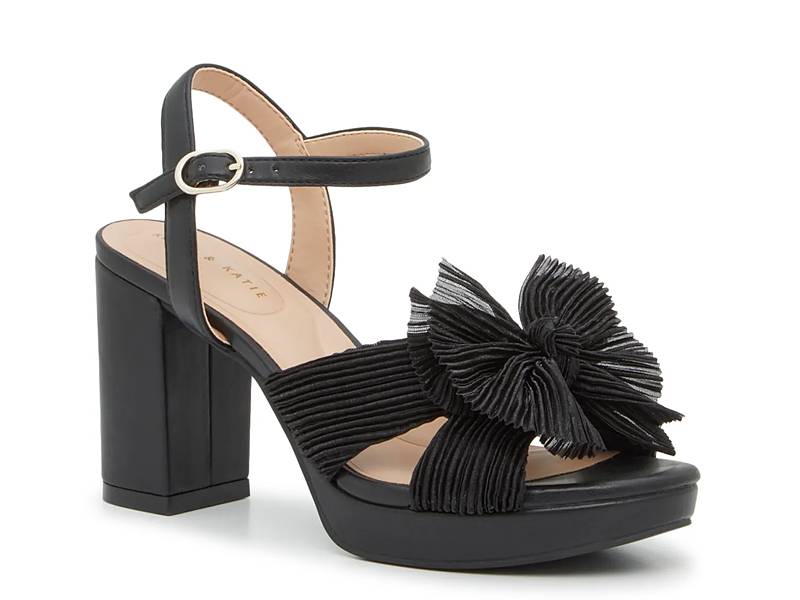 Black and white heels dsw hotsell