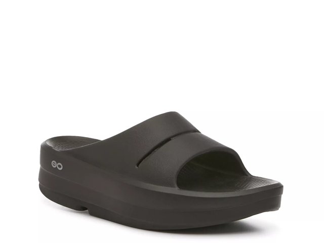 OOFOS Oomega Ooahh Wedge Sandal - Women's