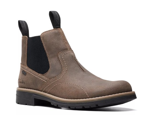 Clarks dealer boots store