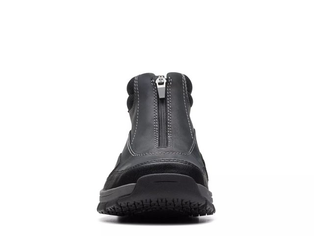 Clarks mens boots zipper best sale