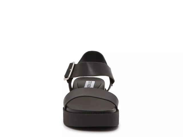 Steve madden recover sandals deals