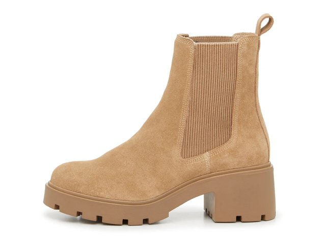 Steve Madden Honored Chelsea Bootie - Free Shipping | DSW