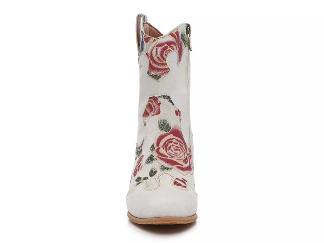 Dsw embroidered boots clearance