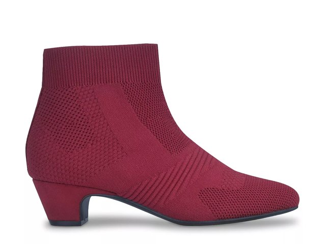 Impo red booties top
