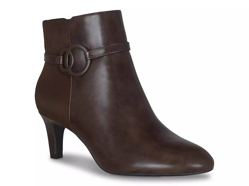 Impo hotsell brown boots