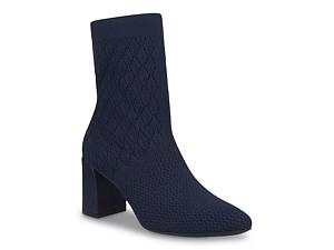 Navy blue hotsell booties dsw