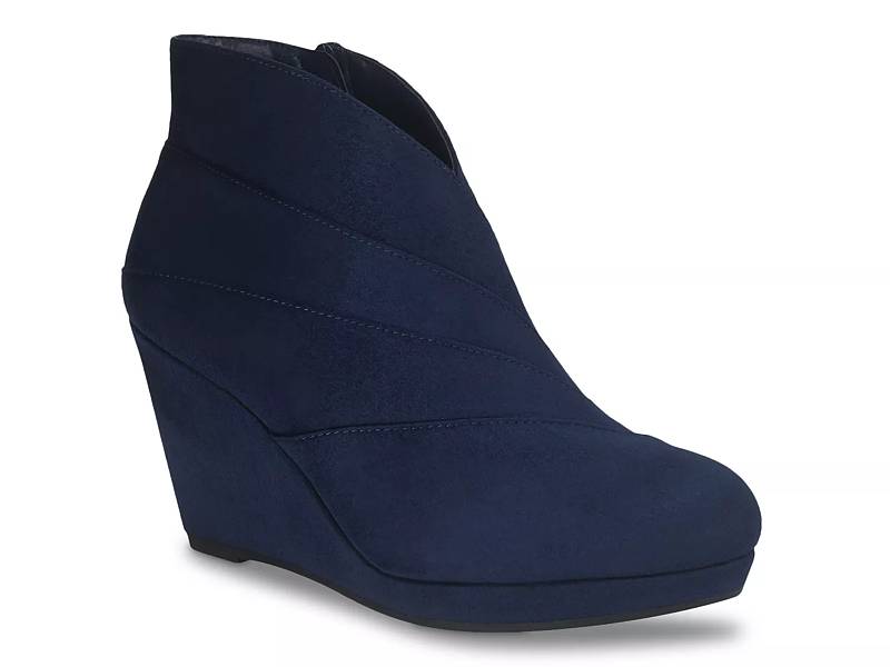 Navy booties hot sale dsw