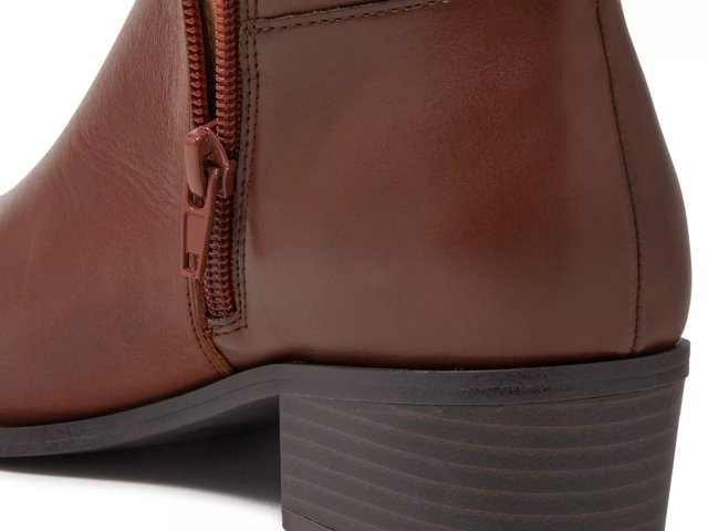 Rockport Evalyn Wide Calf Boot