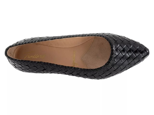 Emmie flats outlet