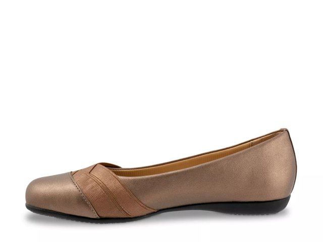 Naturalizer women's stella ballet sales flat