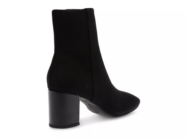 Anne klein hotsell yavin bootie