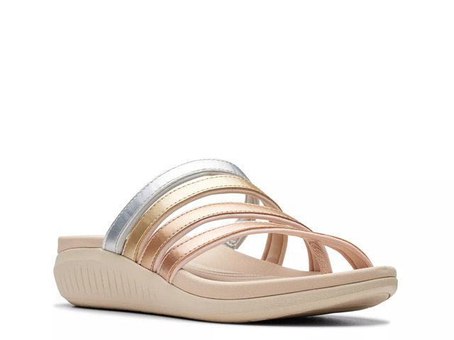 Clarks cloudsteppers sandals dsw discount