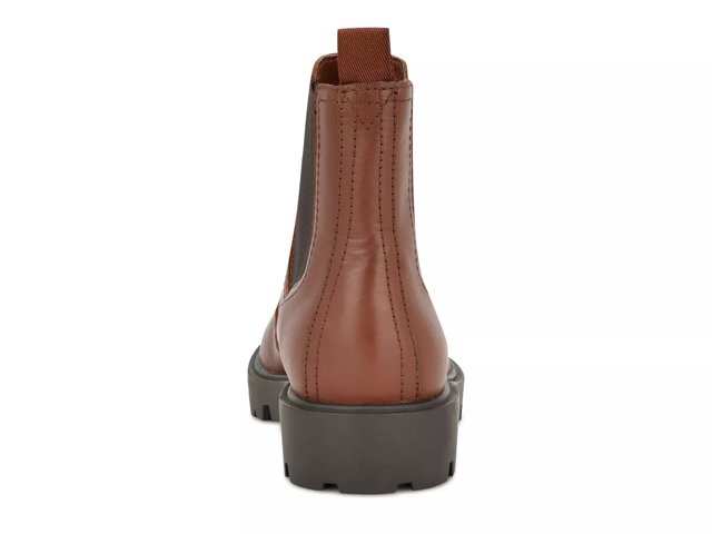 Nine West Yeeps Chelsea Boot