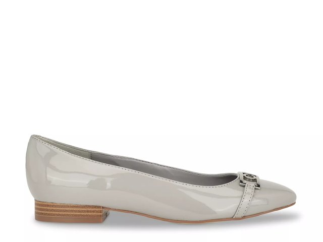 Calvin klein 2025 flats dsw