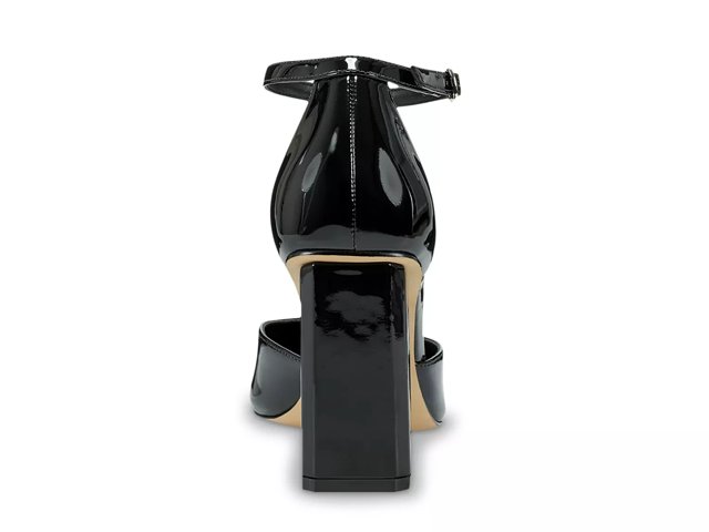 Marc Fisher Demeter Pump