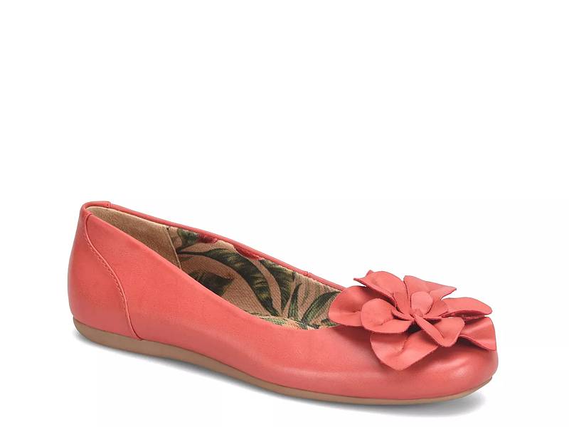 Shop Women s Clearance Flats DSW