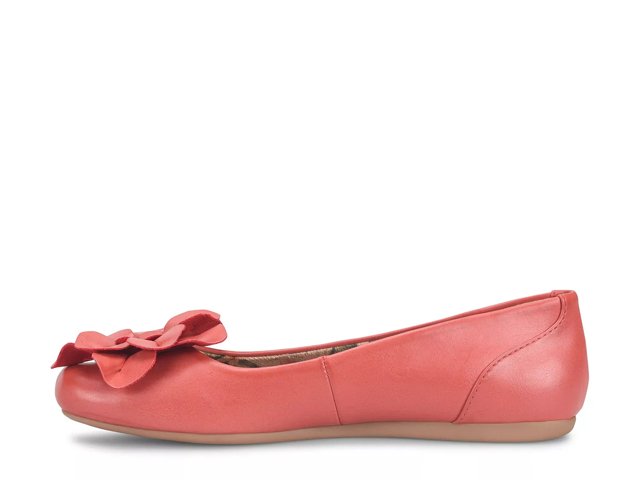 Born sales flats dsw