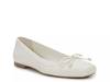 Vince camuto deals white flats