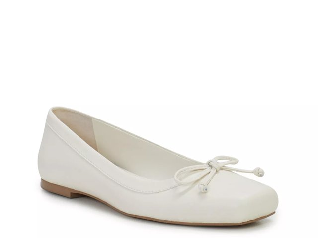 Vince camuto leather flats store