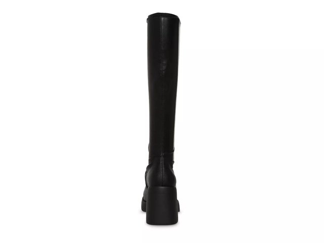 Lax boots discount