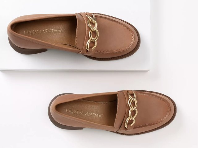 Crown vintage qelilia loafer hotsell