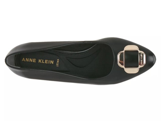 Shiloh wedge sale