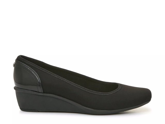 Anne klein navy wedge shoes online